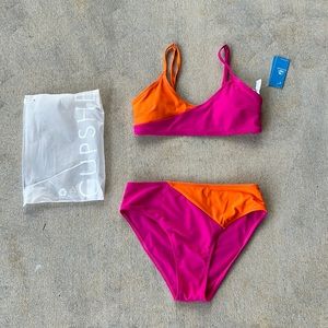 Color block swimsuit by Cupshe